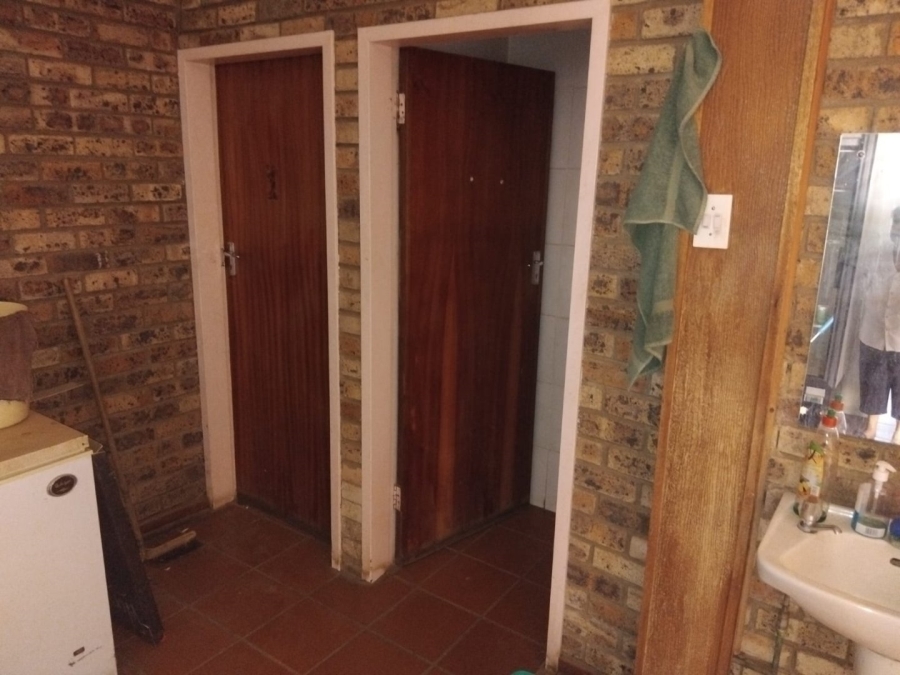 Commercial Property for Sale in La Hoff North West